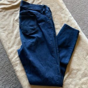 Torrid Bombshell Skinny Jeans 16